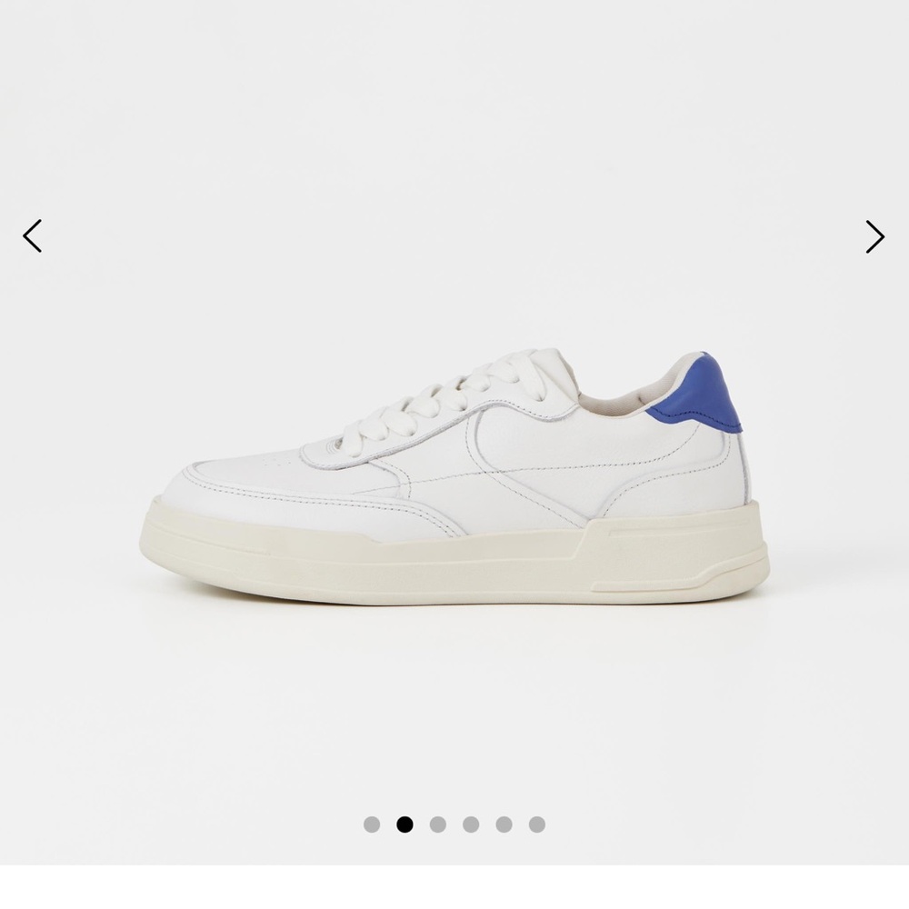 New without tags Vagabond Selena leather sneakers size 38